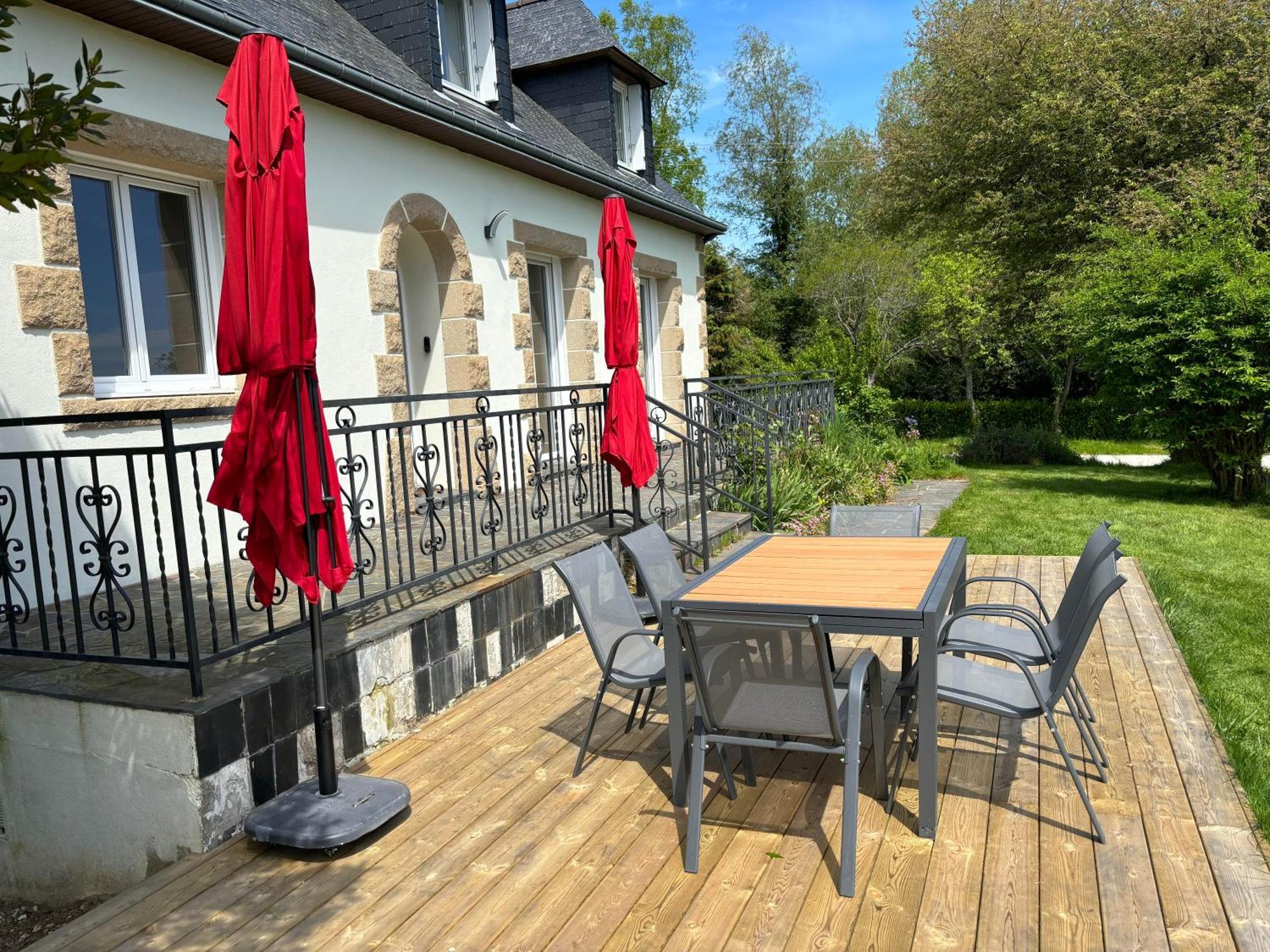 Ti Korelo Maison Plelauff 5 Chambres Exterior foto